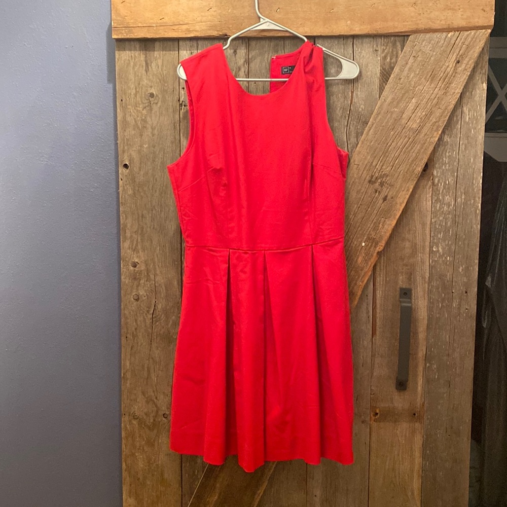 Beautiful red dress with pockets